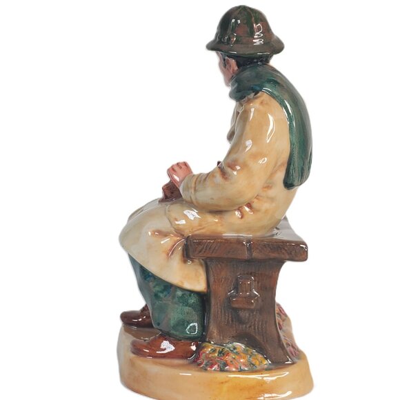 Royal Doulton Lunchtime Figurine HN2485 - Picture 6 of 9